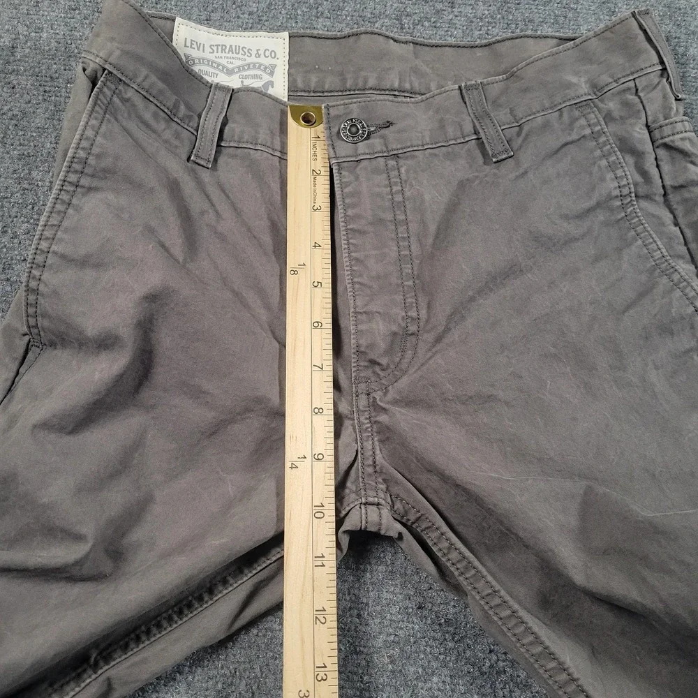 Levi Strauss Pants Mens 29x32 Gray Chino Flat Front Straight Leg‎ Casual Cotton